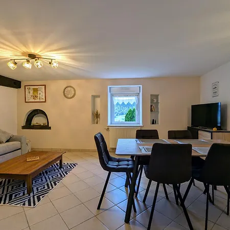 Cosy 2-4 Pers Avec Tv Et Parking Prive - Fr-1-589-668 *